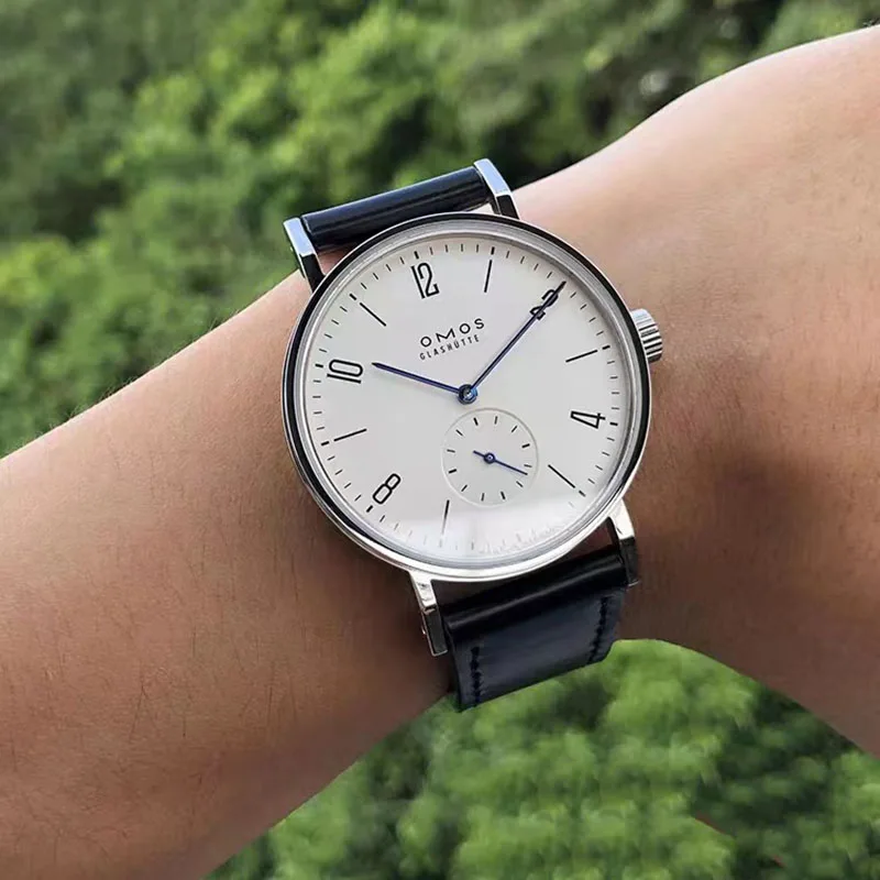 ساعة باوهاوس الأوتوماتيكية البسيطة سلسلة تانجومات الأحمر 12 الياقوت ساعة رجالية بسيطة ومتعددة الاستخدامات