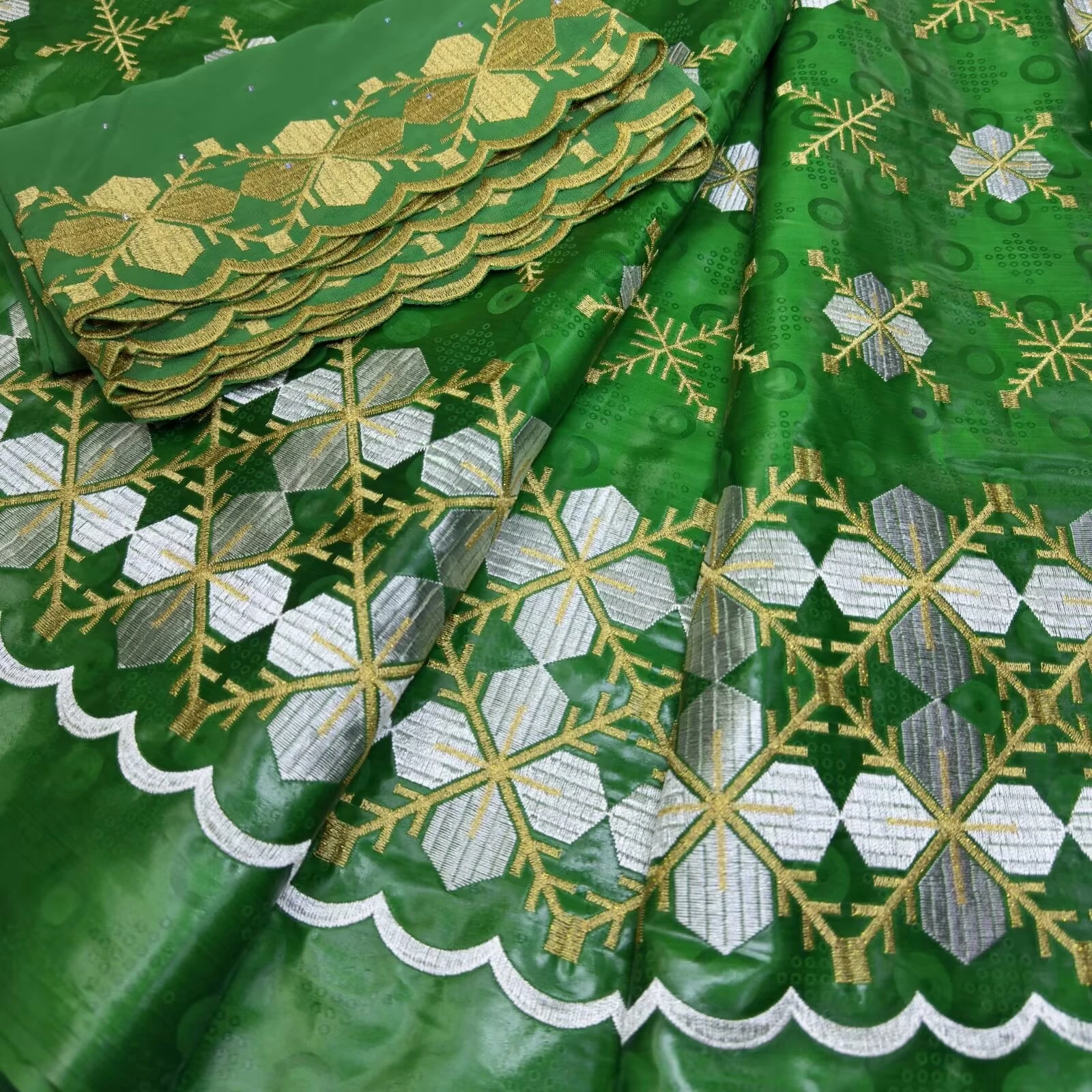 Renda africana bazin e bordado tule 2025 algodão de alta qualidade tecidos bazin broder jacquard baizn riche costura 5 + 2 metros