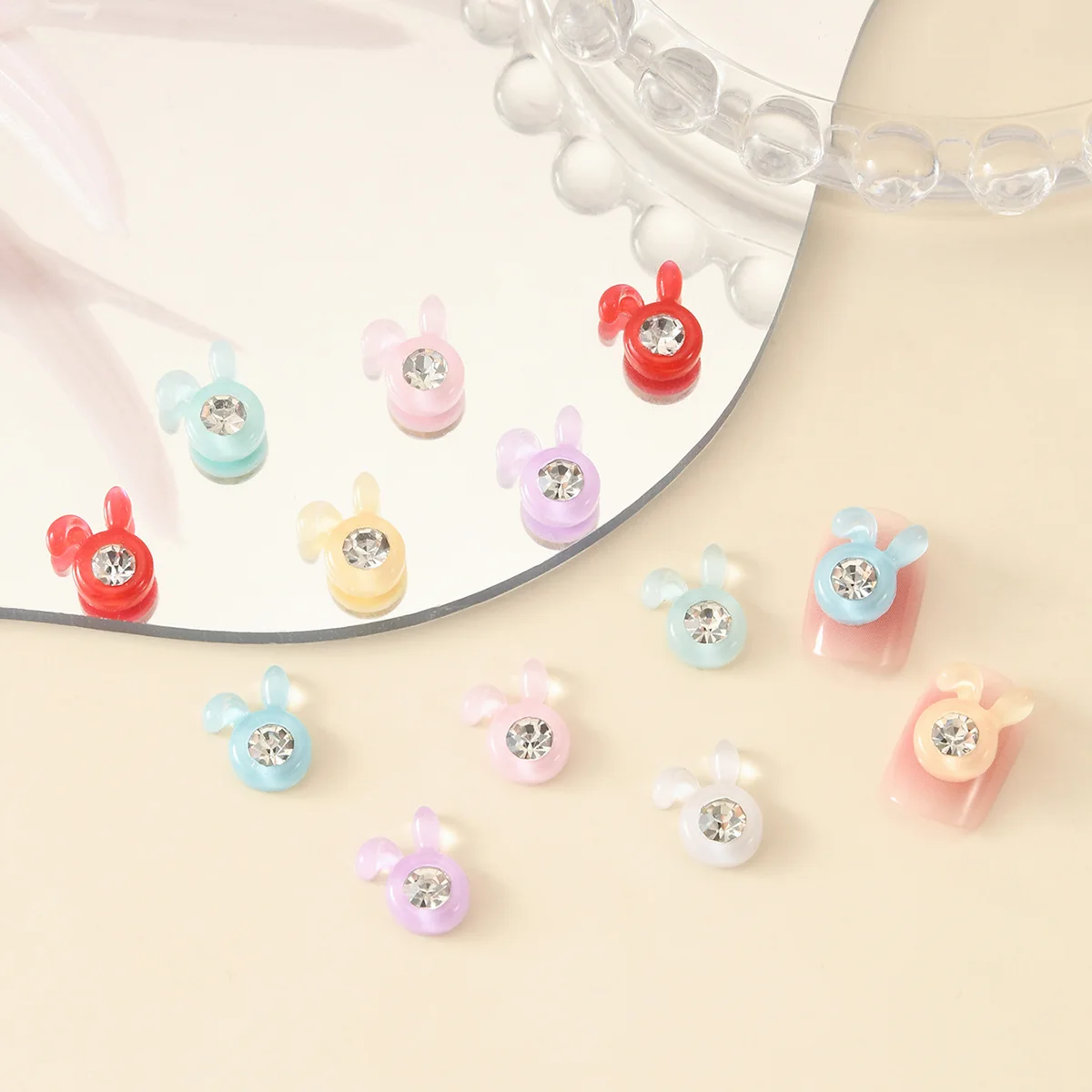 50 sztuk/opakowanie Urocze ozdoby do paznokci w kształcie króliczków - Słodkie kropki z cyrkoniami do zdobienia paznokci, urocze naklejki na paznokcie z motywem zwierząt do samodzielnego manicure