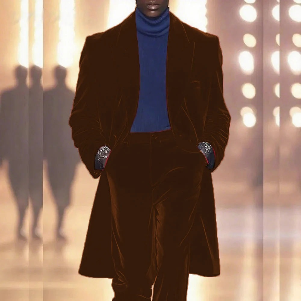 

Современный мужской комплект: длинное пальто с лацканами и брюки, идеально подходящий для вечеринок, ужинов и официальных мероприятий. Мужской сценический костюм.