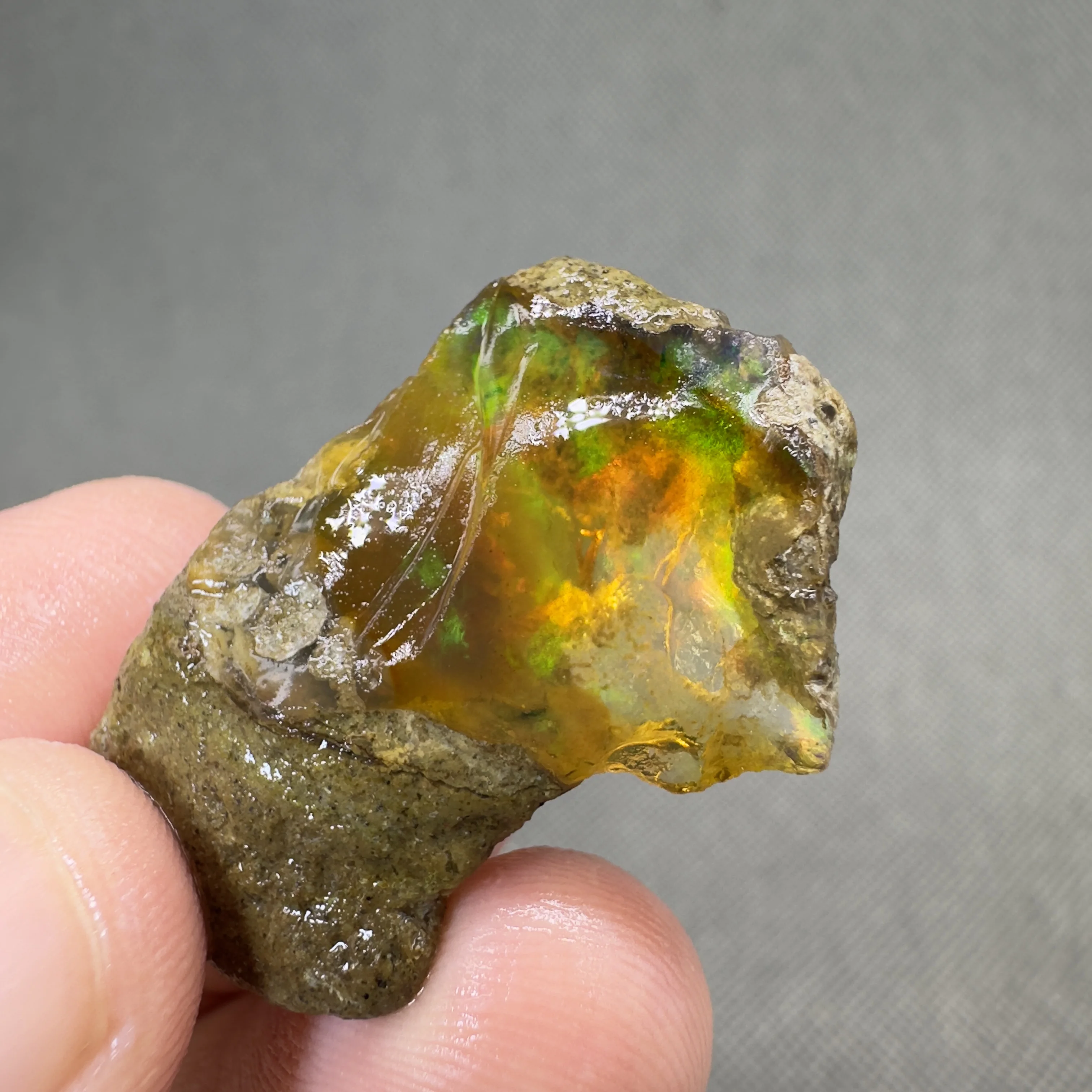 

6 g Natural rare color Ethiopia water Opal gem mineral specimen + healing quartz crystals and stones rock gemstone