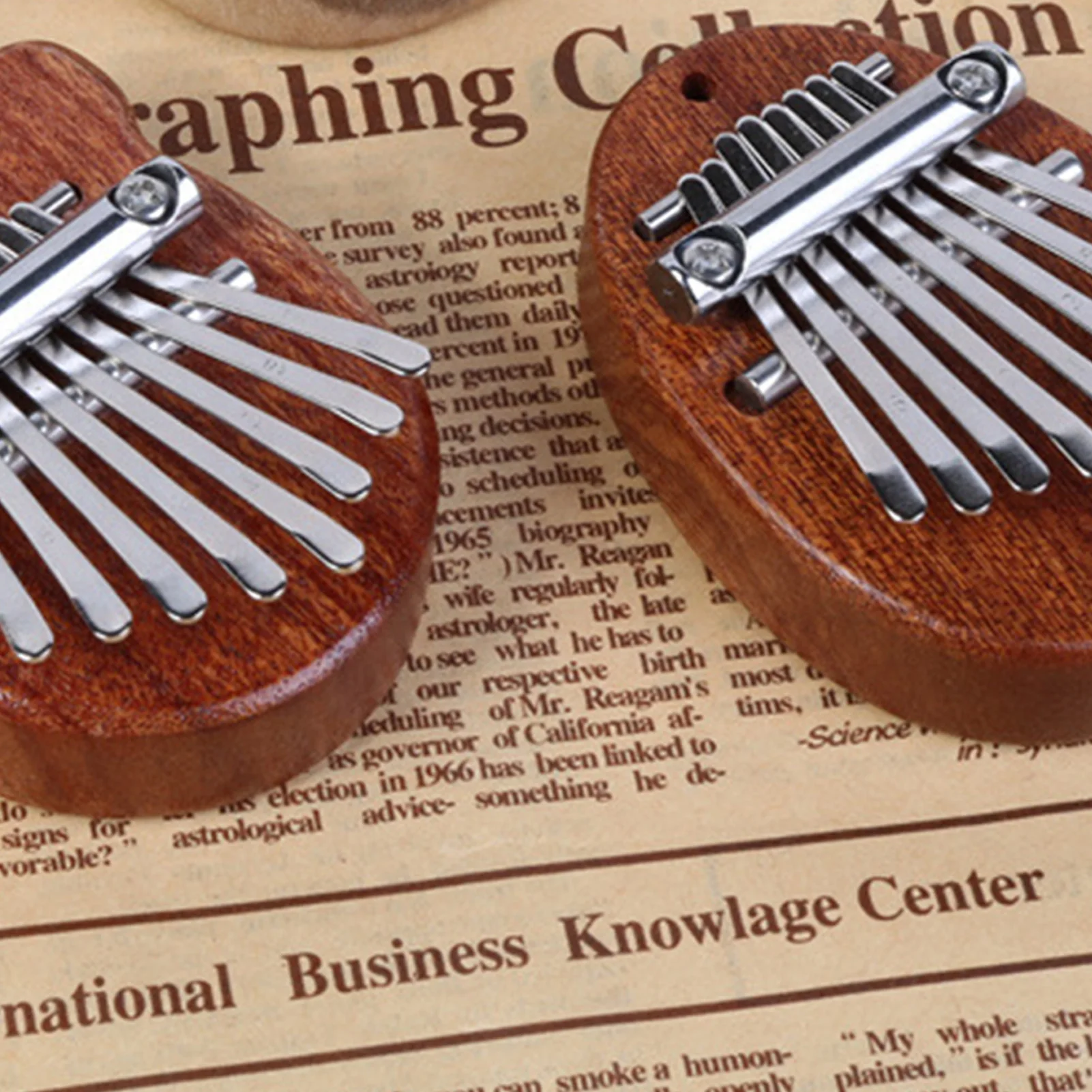 Mini Octopath Thumb Piano Small-scale Kalimba For Children Cute Cat Head Shape Karimba Finger Piano Outdoor Entertainment Piano