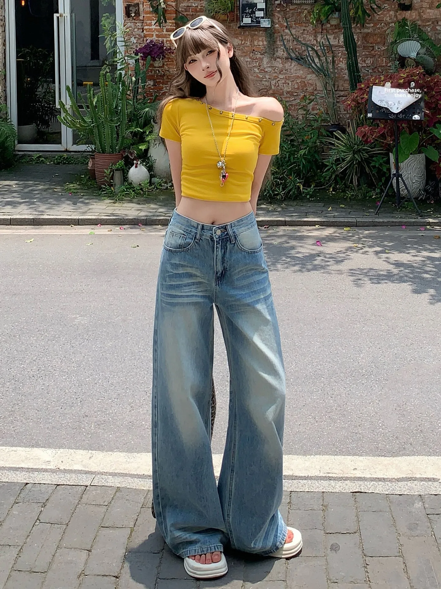 

Retro American Light Blue Wide Leg Jeans Women's New 2026 High Waist Washed Loose Draping Floor-Length Straight Cut Pants