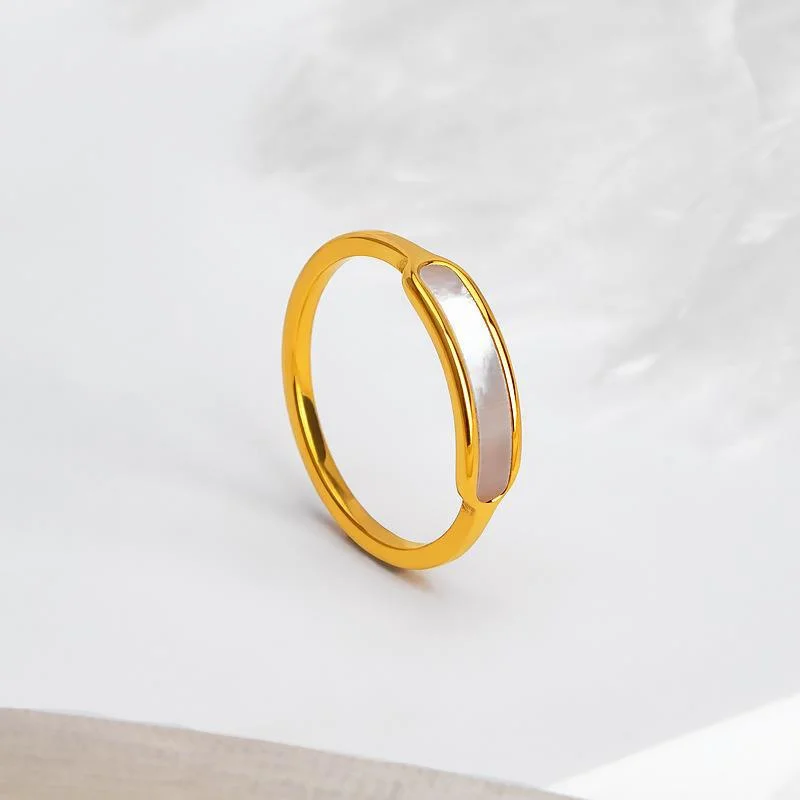 Elegant Wholesale Fashion Rings Golden Color Waterproof Jewelry Stainless Steel Wedding Shell Ring For Women