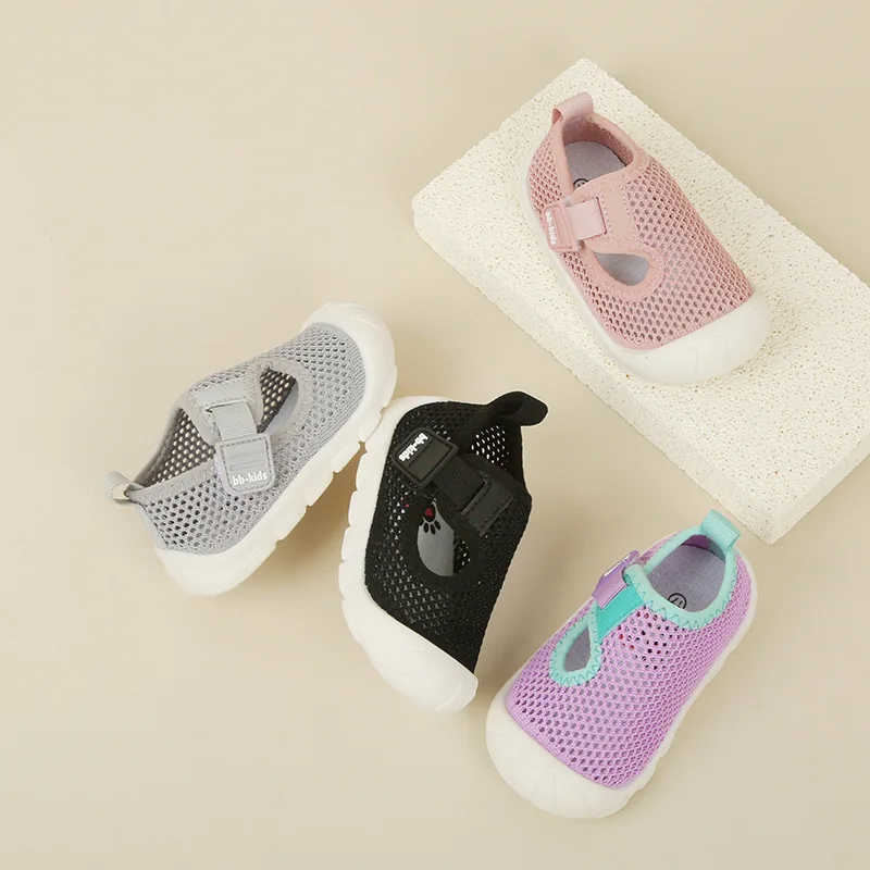 Sandales Astronomiques Souples et Antidérapantes pour Bébé et Tout-Petit, Chaussures d'Été Respirantes et Fermées, avec Surface en Maille, pour Enfant de 1 à 3 ans 2 B