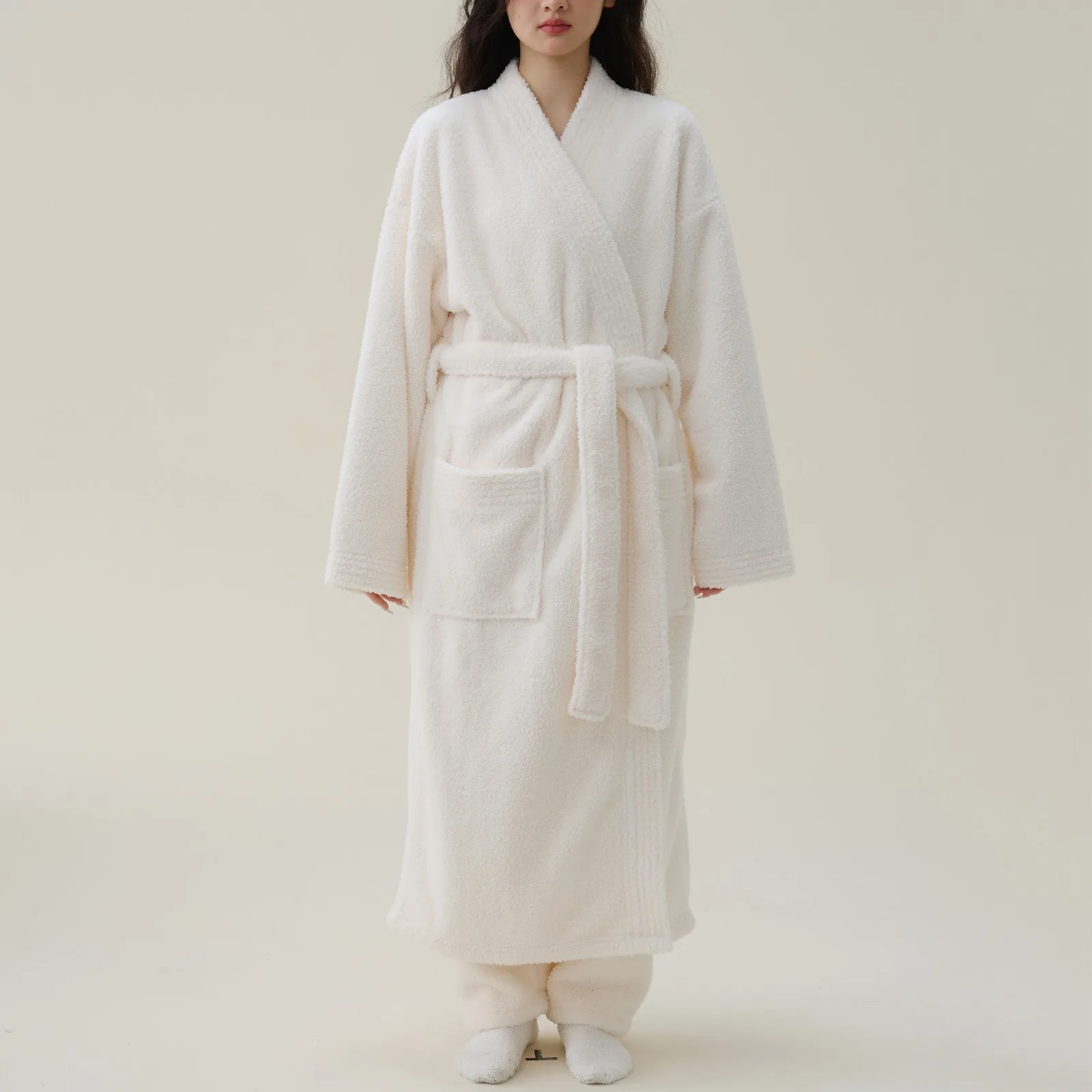 Women\'s Fleece Plush Kimono Robe Pajamas Lengthened Thick Fashion Winter Flannel Bathrobe Comfortable And Thick Sleepwear Robe