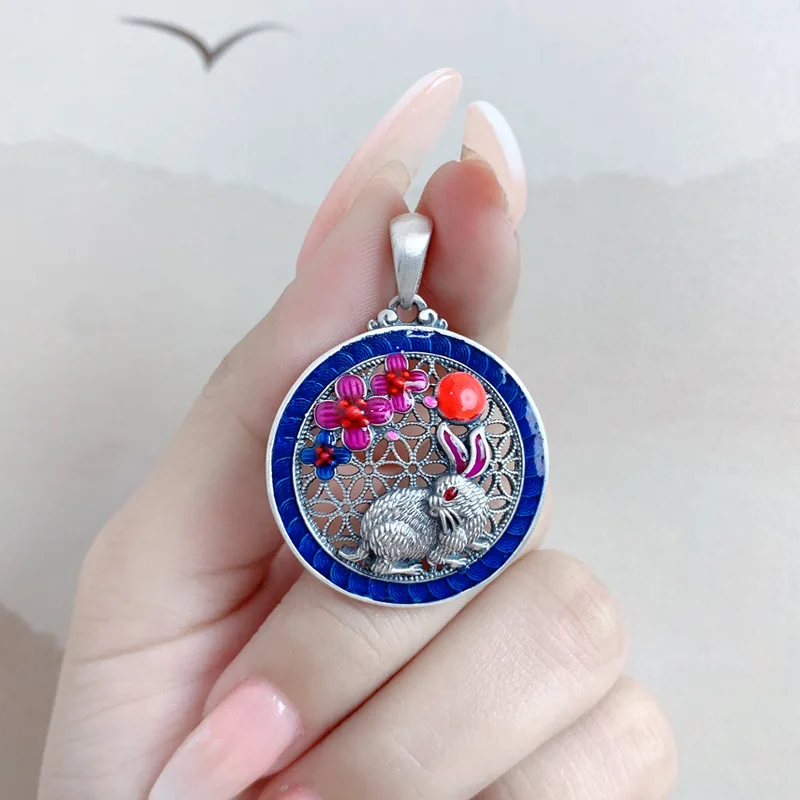 

Chinese Style 925 Silver Enamel Round Brand Pendant Ethnic Style Retro Rubbit Flower Pendants Women Handmade Jewelry DZ042