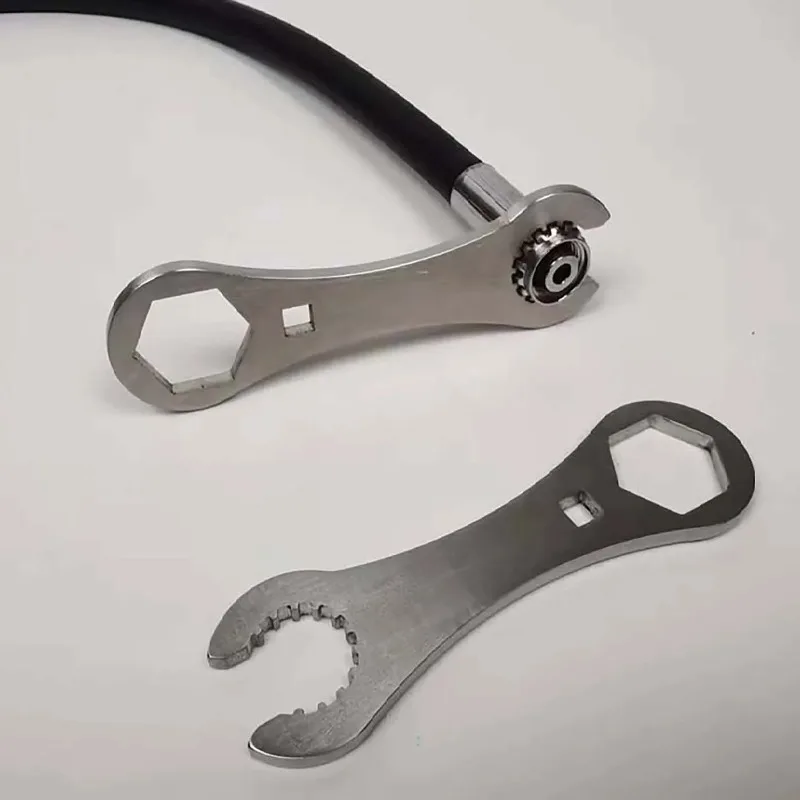 

Regulator First Stage 304 Stainless Steel Diving Equipment Maintenance and Repair Tool
