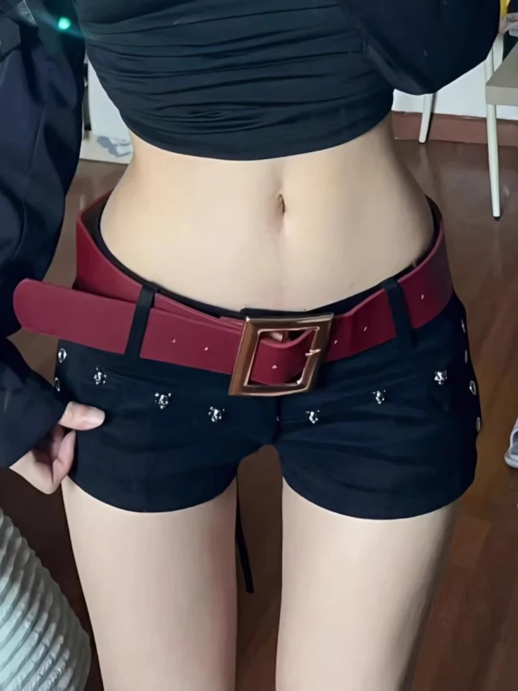 섹시한 로우 웨이스트 청바지 여성용 트렌디 나이트클럽 웨어 슈퍼 청바지 찢어진 데님 주름 방지 봄 여름용