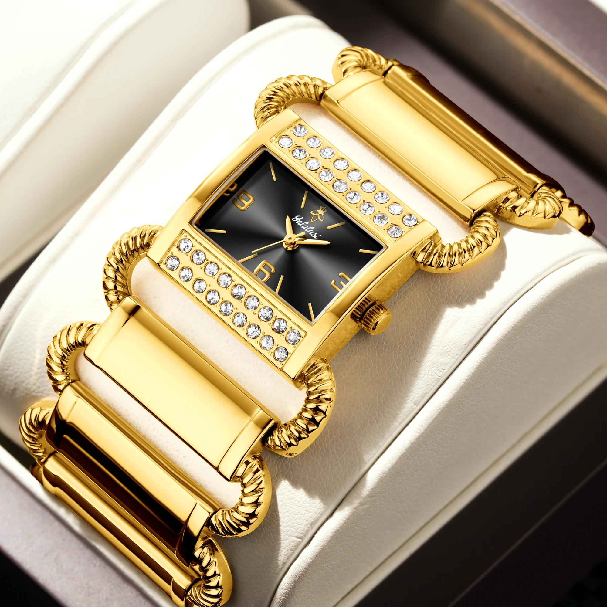 YaLaLuSi Brand 2024 New Women's Watch Gold Luxury Crystal Diamonds Style Box Watch Remover Ion Plating