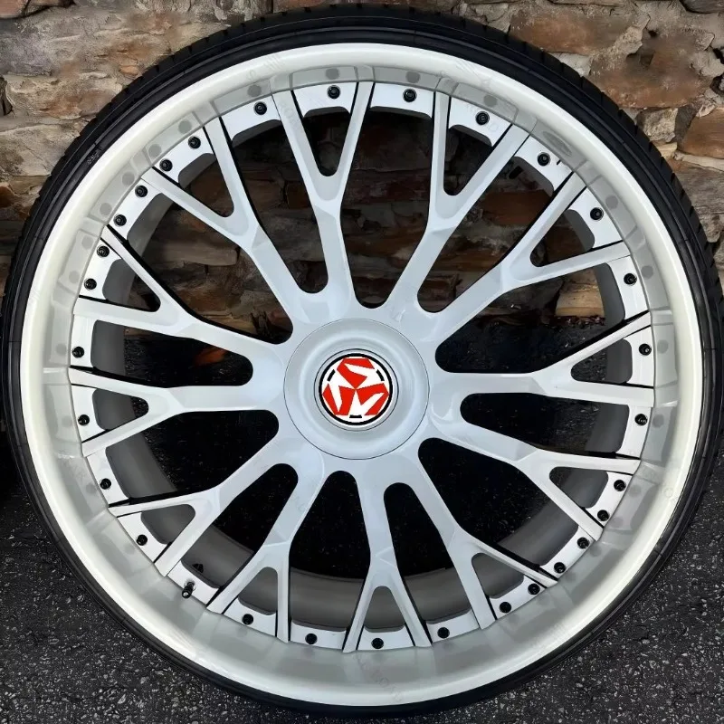 18-26 Inch 2 Piece Golden Finish Deep Dish Forged Alloy Wheels Multi PCD Cost Effective Aftermarket Luxury Car Rims