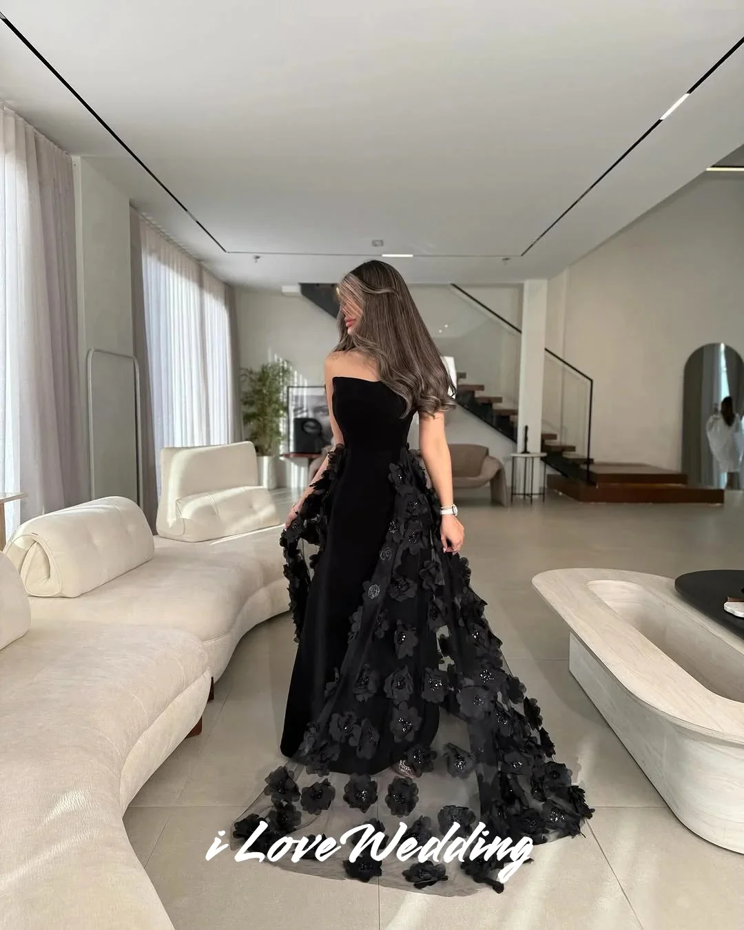 فستان سهرة أسود بدون حمالات 2025 بدون أكمام حورية البحر ثلاثية الأبعاد زهرة طول الأرض سويب تراين مطوي فستان حفلات الزفاف مخصص