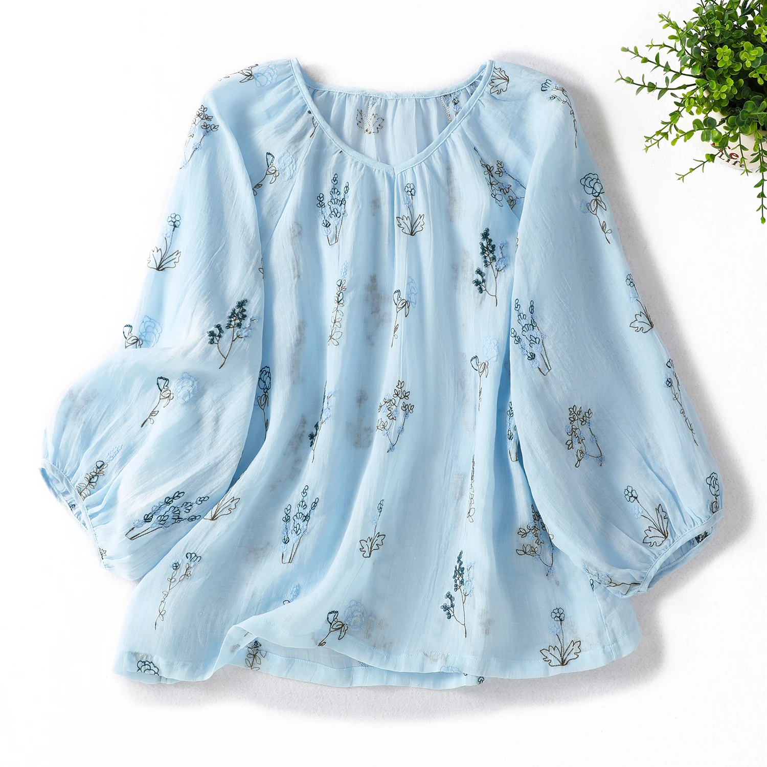 

Женская футболка больших размеров Весна-Лето 2026 с рукавами-фонариками, круглым вырезом, вышивкой, коротким рукавом, базовая, удобная, дышащая