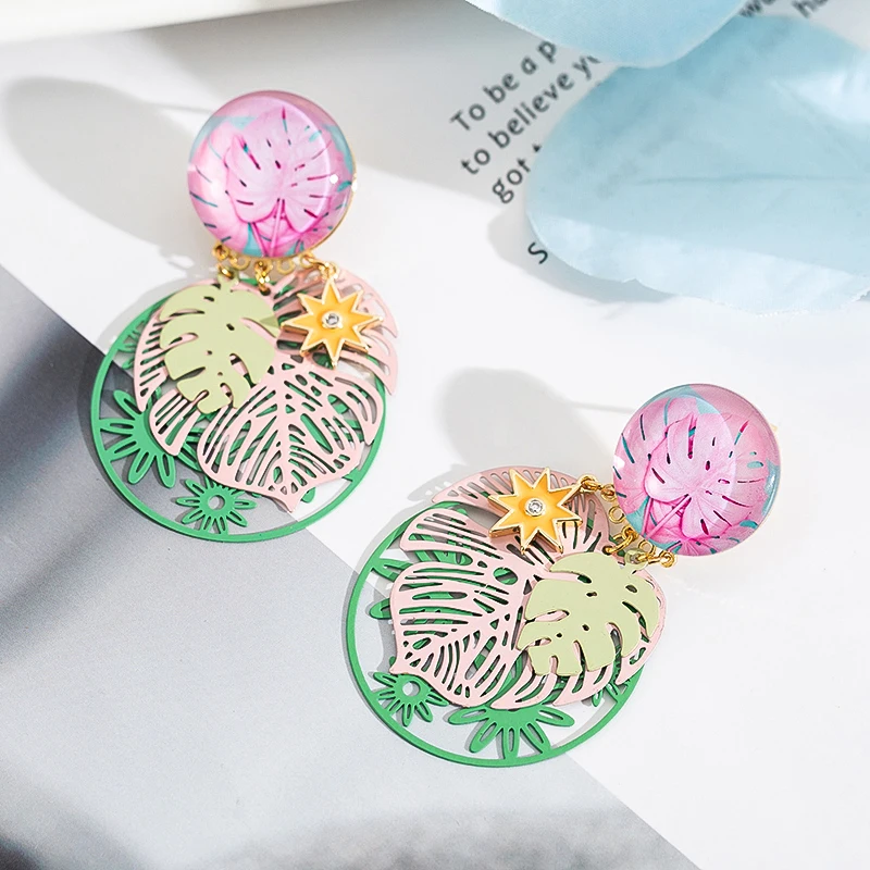 Bohemia Style Monstera Stud Earring Tropical leaves High Quatily Gold Color Pink Hanging Dangle Earrings Fashion Jewelry