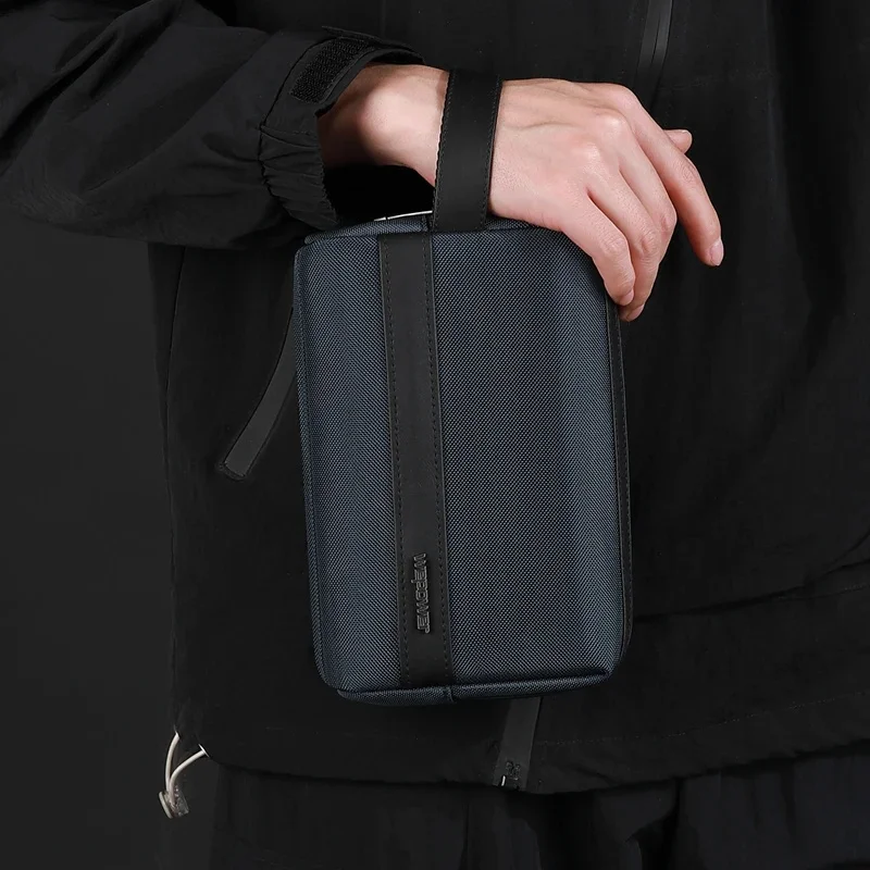 New Men's Clutch Bag Pouch with Wrist Strap Waterproof Nylon Travel Toiletry Bag with Handle Storage Organizer for Cosmetics