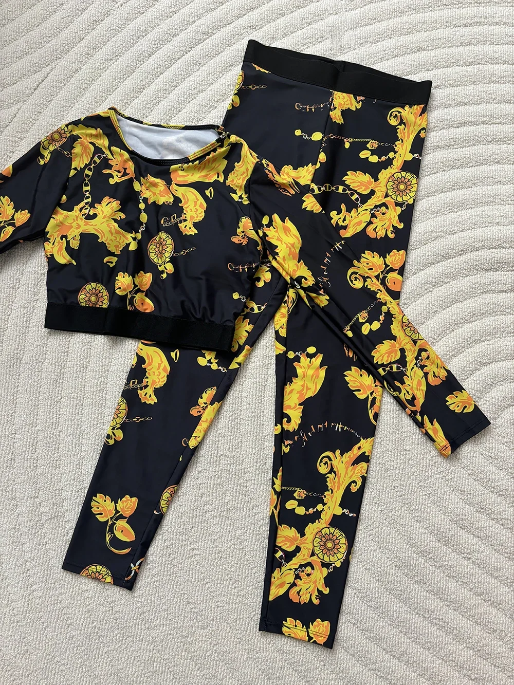 New Luxury Design Women's Body Suits Black Retro Flower Print Long Sleeve Yoga Sports Sets Fashion Design Women's Swimsuit Sets