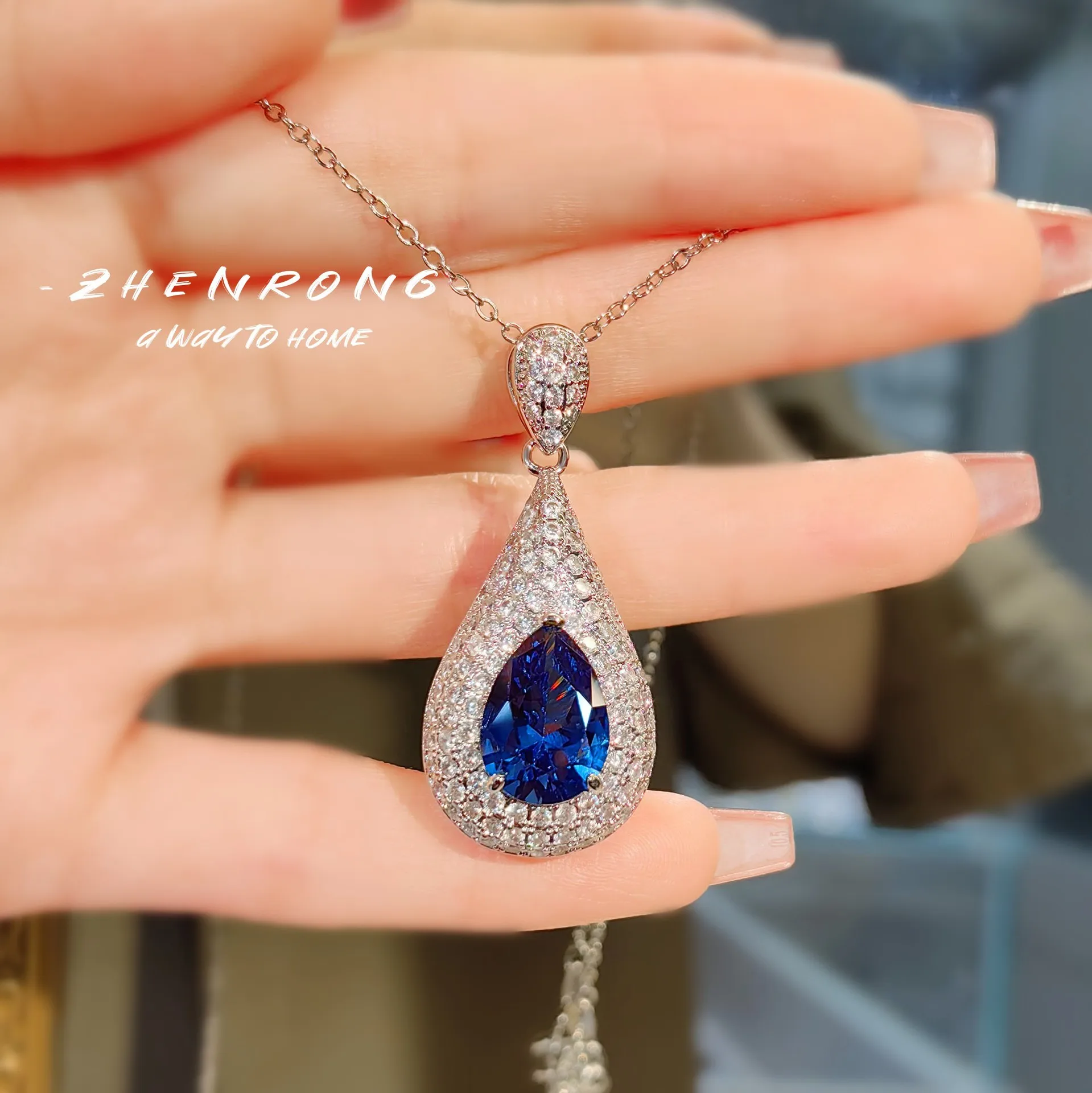 Luxury Necklaces For Women Silver Color Jewelry Accessorie Water Drop Red Corundum/Blue Cobalt Spinel Pendant Wedding Party Gift