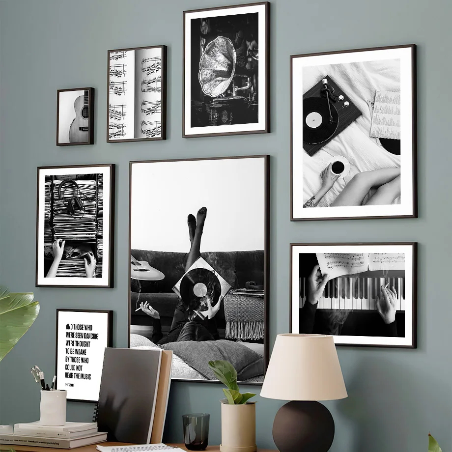 Paris Girl CD Guitar Piano Score Wall Art Painting Black And White Vintage Posters Pictures For Living Room Decor Canvas Prints