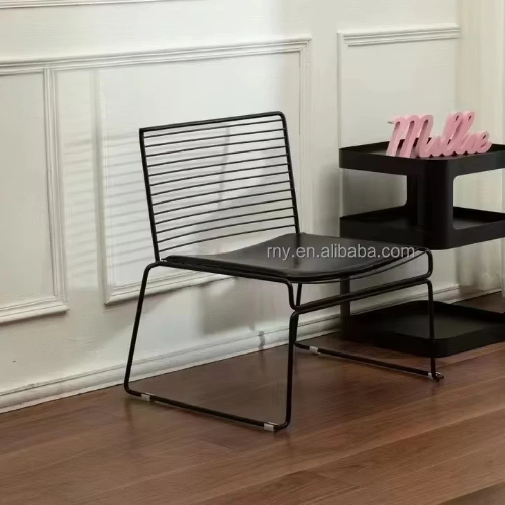 Versión personalizada piso de ingeniería de estilo tradicional moderno tablero ancho nogal americano marrón miel cepillado