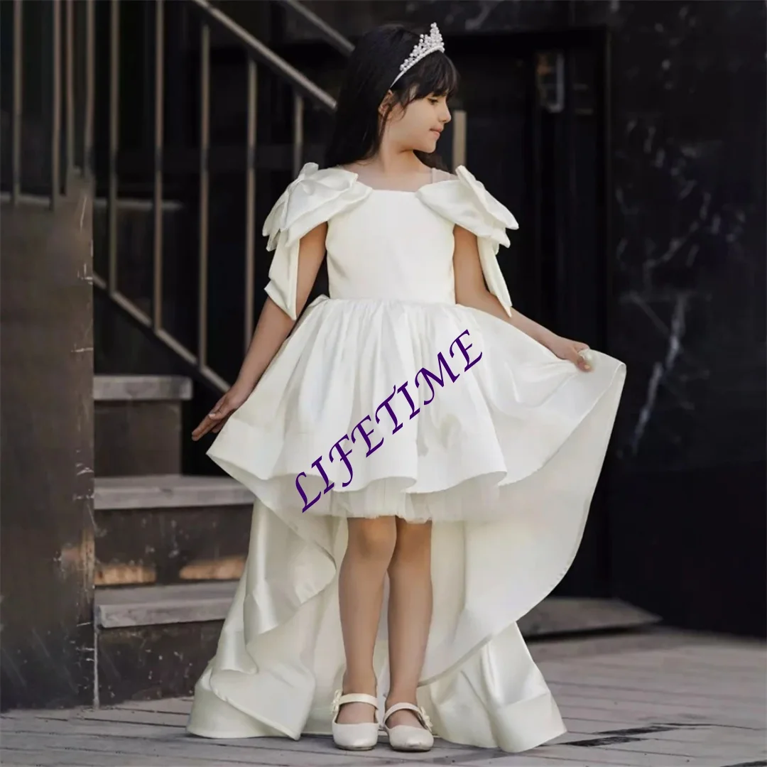 Customized Bow O Neck Short Sleeve Pleat First Communion Gown Knee Length with Sweep Train Classic Formal Wedding Party Dress fo