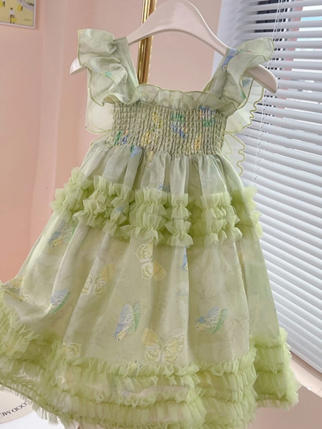 프린스 닥터 걸스 패셔너블 여름 2024 신상 슬리브리스 스트랩 베스트 닥터 큐트 키즈 의류 엘레 스커트