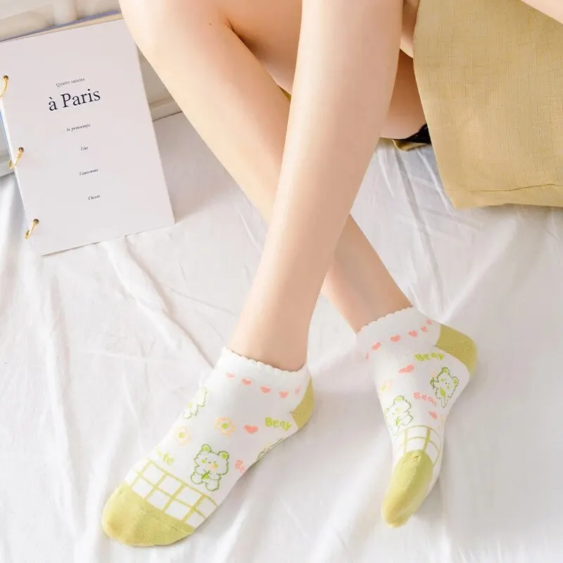 7 Pairs of Women\'s Spring and Summer Four-season Floral Strawberry Cherry and Cartoon Bear Cute Sweet and Comfortable Socks