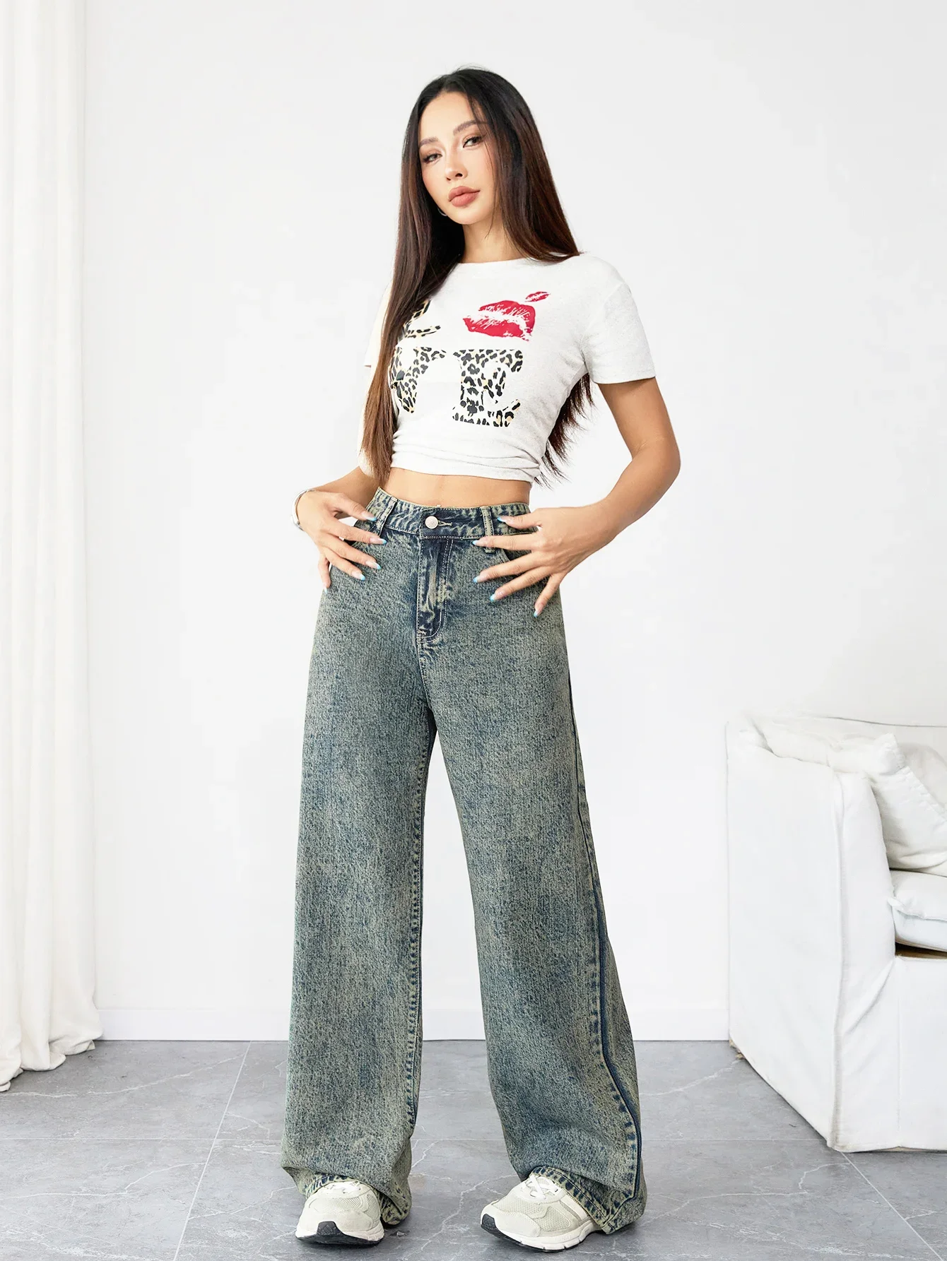 

Women’s Loose Fit Wide Leg Denim Jeans High Waisted Casual Baggy Pants Comfortable Everyday Streetwear Style Vintage Flattering