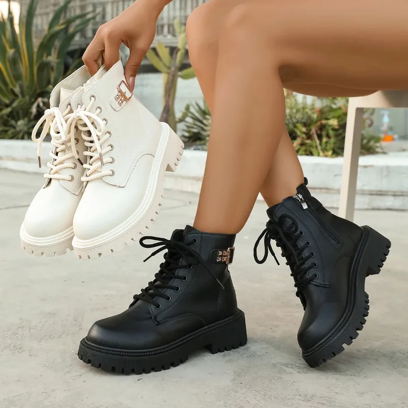 

Новинка 2023 года, кожаные ботильоны для женщин, осенне-зимние теплые короткие плюшевые ботинки, женские модные удобные ботинки на платформе с пряжкой