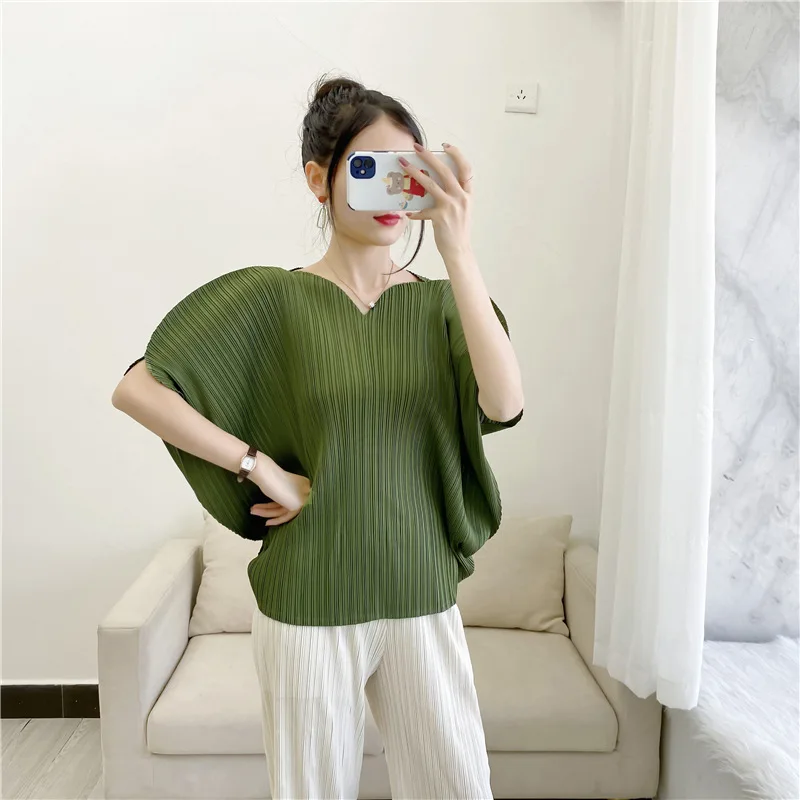 Miyake Solid Color Simple Pleated Top Summer New T-Shirt Niche Design Comfortable Casual