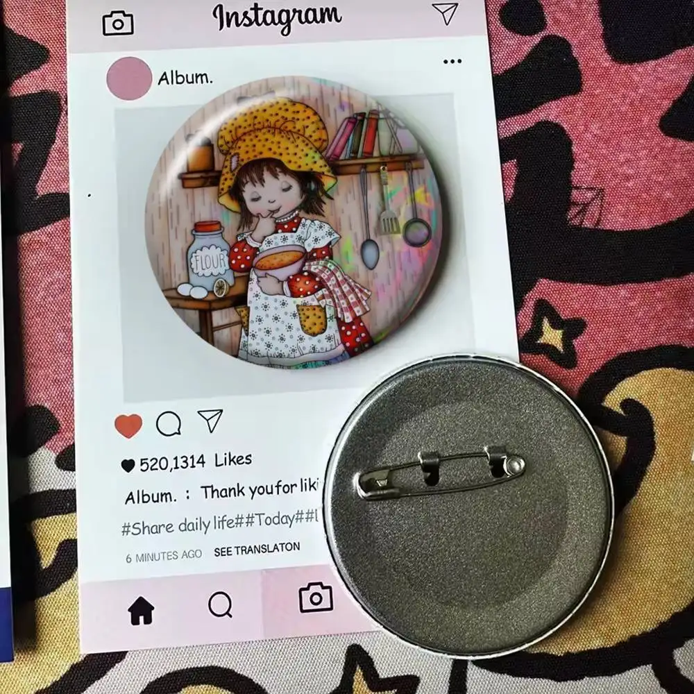 S-Sarah K-Kay Vintage Country   Badge 25 32 44 58 75 mm Round Fans Collect Friends Gifts Brooch Souvenir