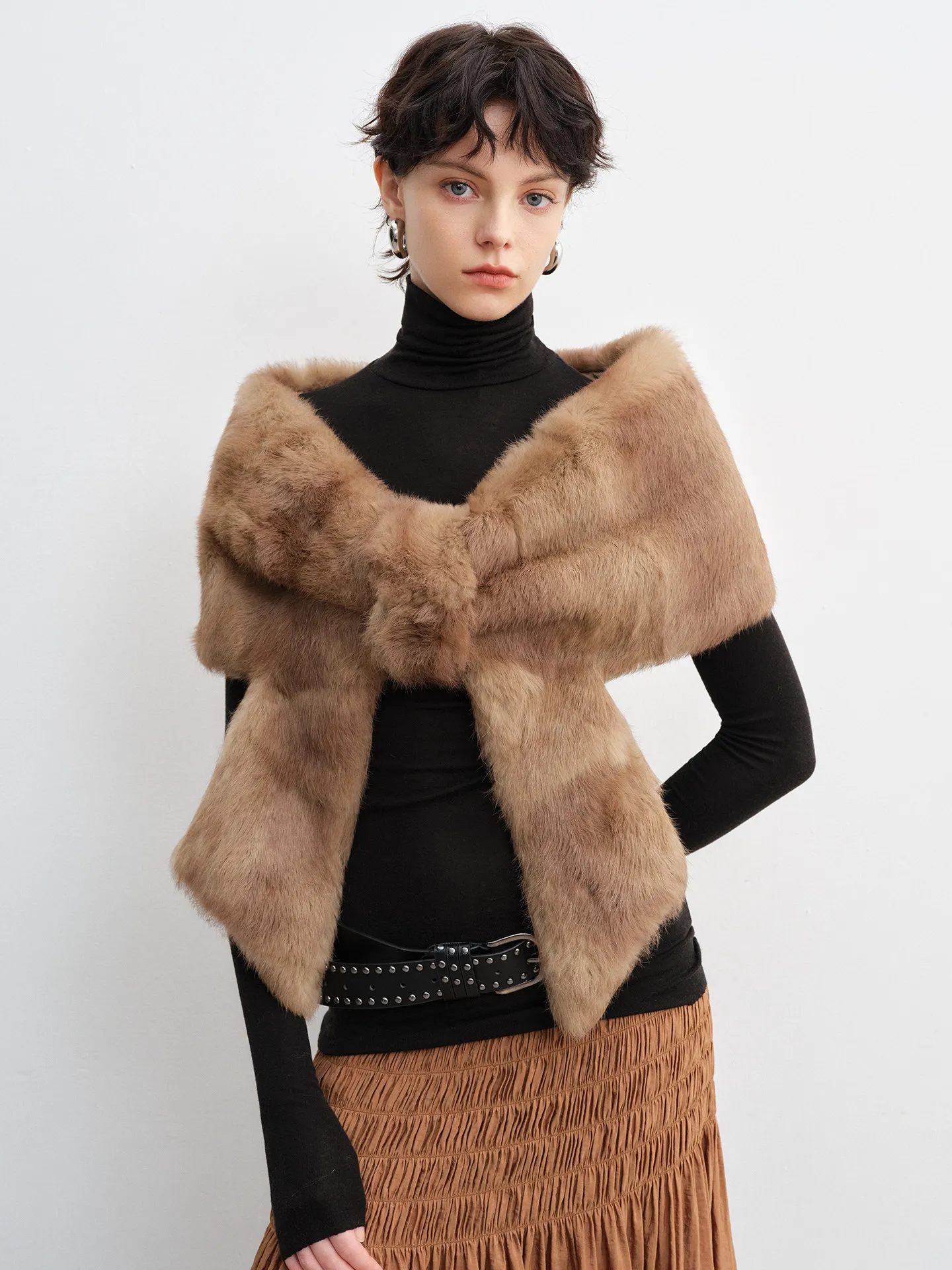Luxury Faux Fur Shawl for Women, Fluffy Fuzzy Winter Wrap Cape, Warm Shoulder Scarf Stole, Elegant Gift