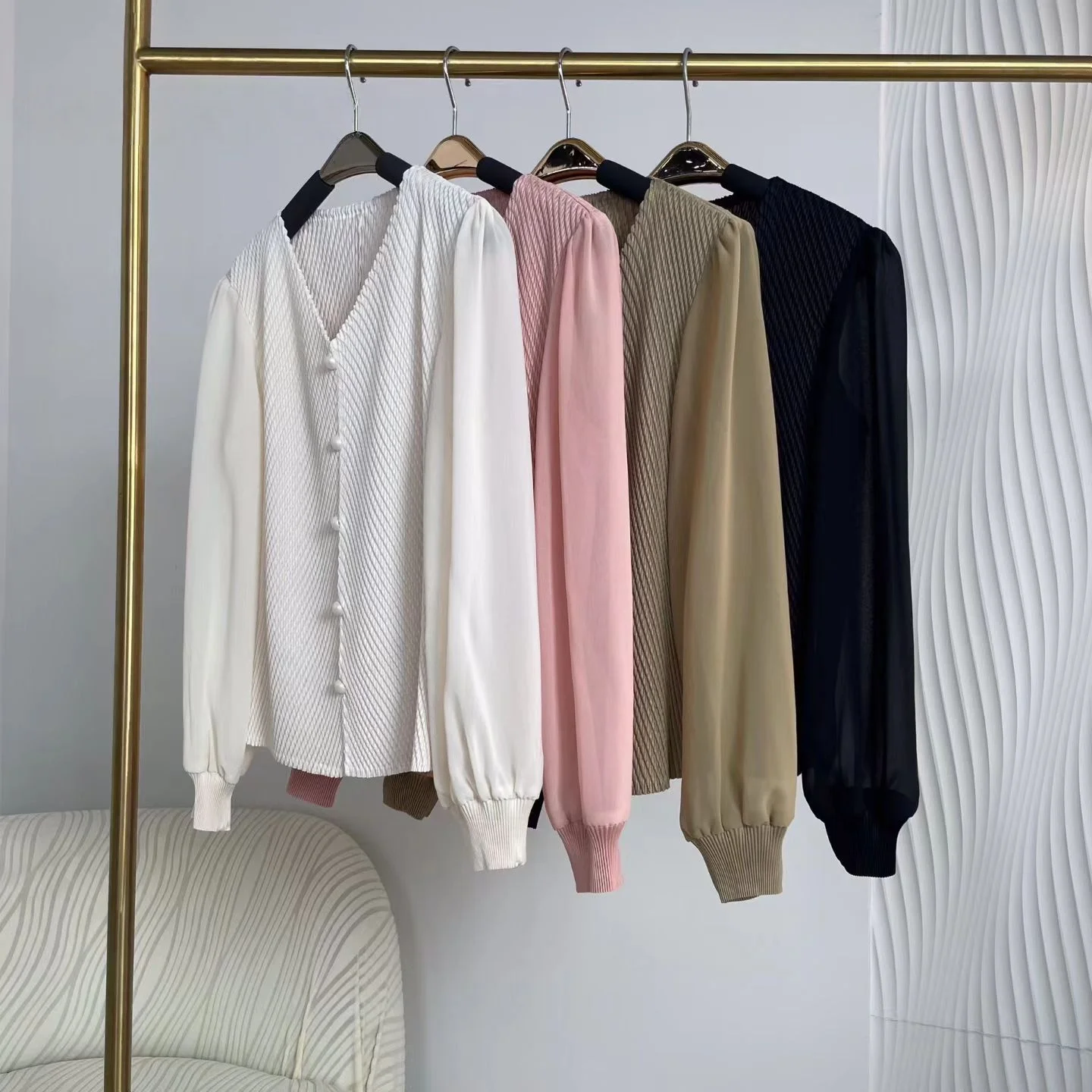 

New Folded mat V-ne Single Button Lantern Sve Women's Versatile Maturi ort Top Polyester Loose Fit Long Sve