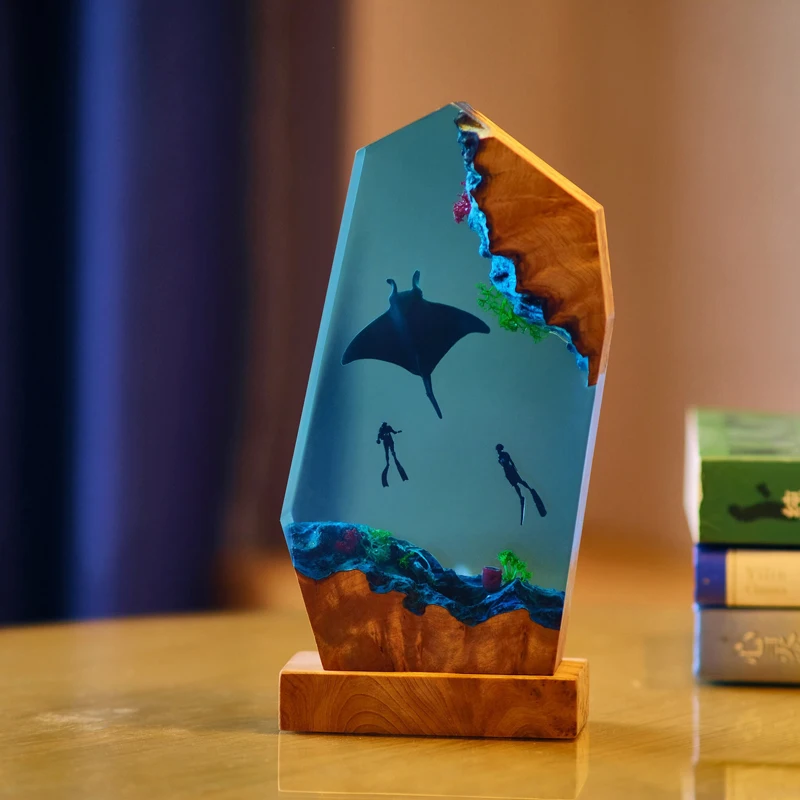 Lámpara de decoración de arte creactivo, luz de mesa de resina de organismo del mundo marino, cueva de buceo, exploración temática, luz nocturna, carga USB