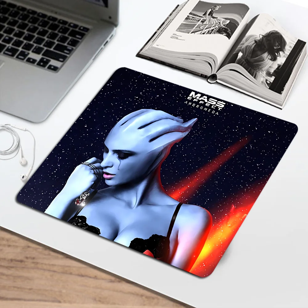 Mass Effect Gamer Mousepad Anti-Slip Gaming Mouse Pad Gamer Desk Mat Keyboard Pad Decoration Mause Pad Office Desk Accessories