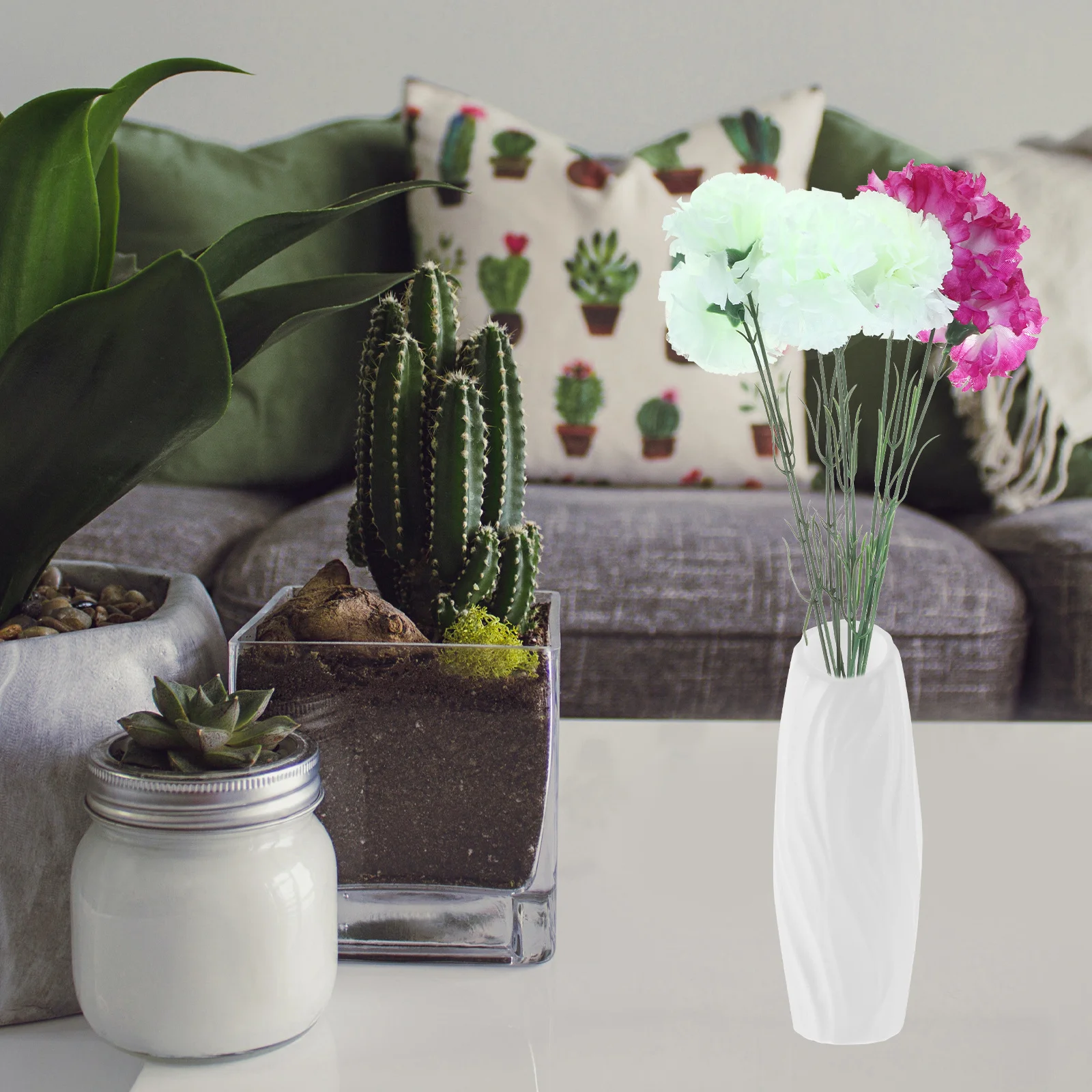 

4Pcs Geometric Vases Modern Simple Design Smooth Unbreakable Vase for Desktop Dorm Decor Flower Arrangement Dried Flower Storage