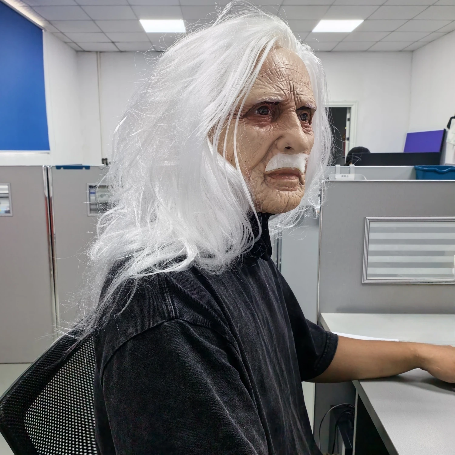 Mannen realistisch volledig hoofd latex masker met baard lang wit haar Halloween kostuum partij prop oude man cosplay hoofddeksel