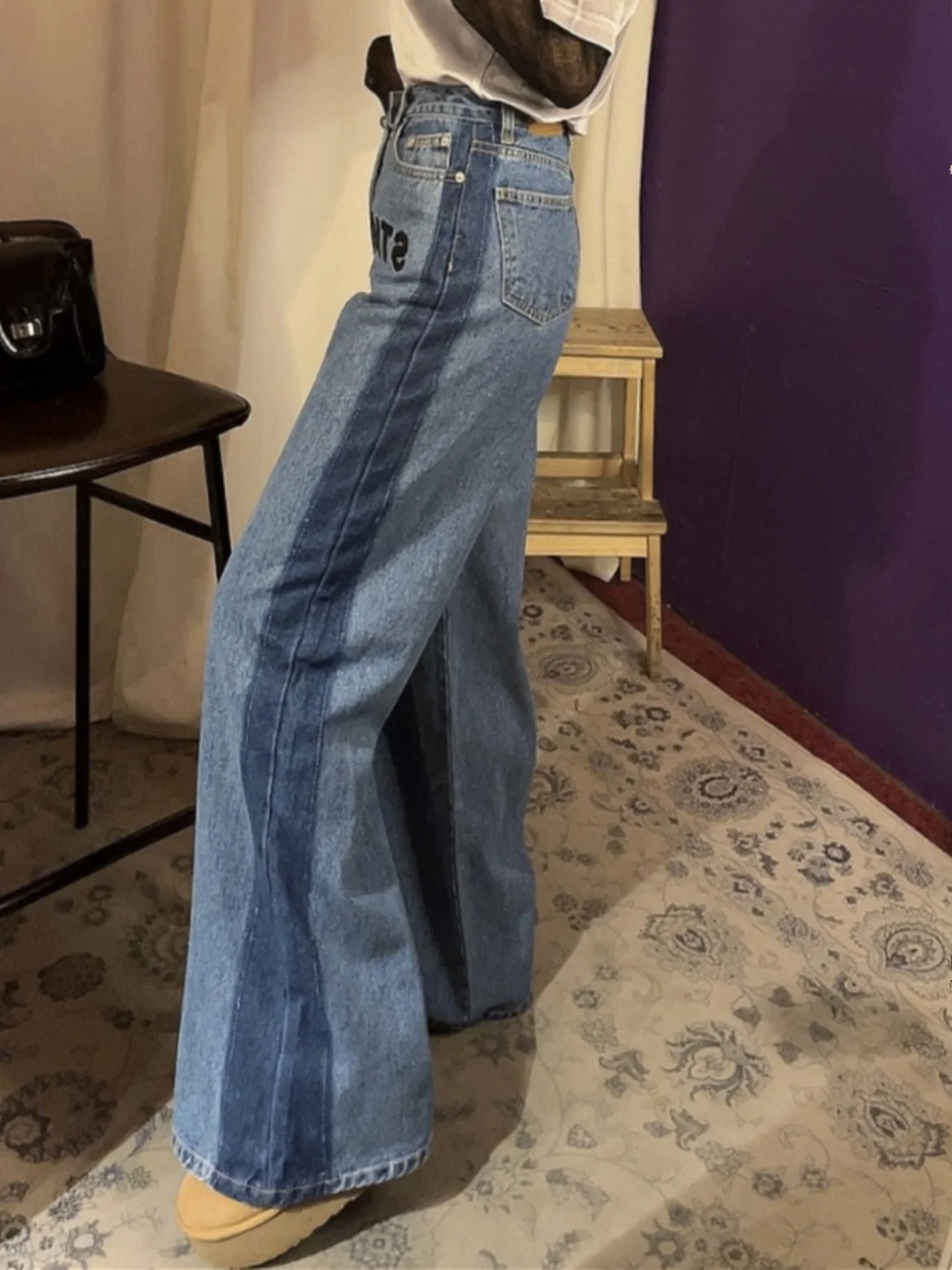 Retro Waed Vita alta Colore laterale Blo Jeans lunghi micro svasati dritti larghi Pantaloni in denim ricamati da donna Blu alla moda