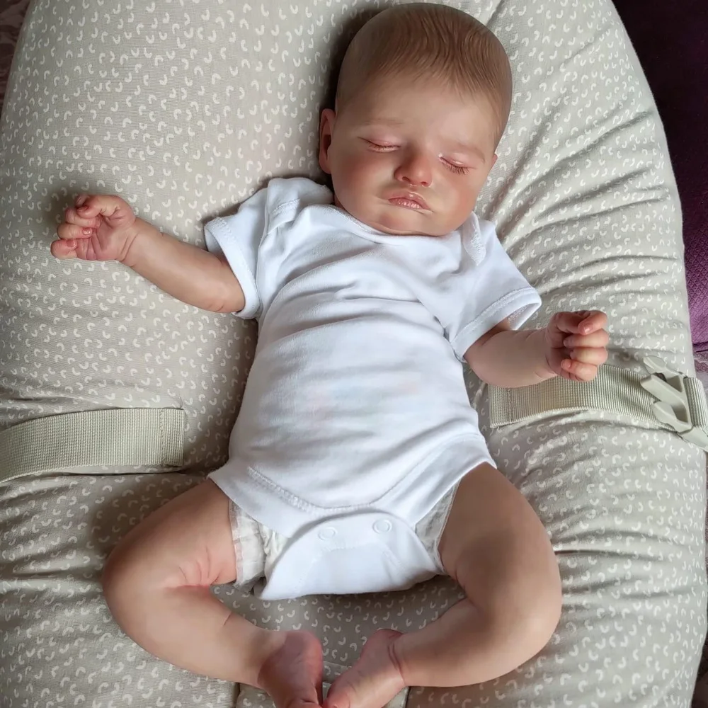 

19-inch reborn doll, realistic and cute pouting baby, lifelike skin, cloth body doll,Children's Festival gifts