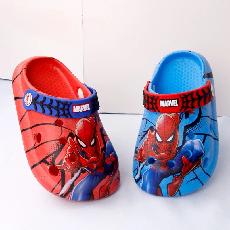 Pantofole per bambini Disney estate ragazzi Spiderman pantofola foro antiscivolo scarpe da spiaggia per bambini fondo morbido pantofola da casa per