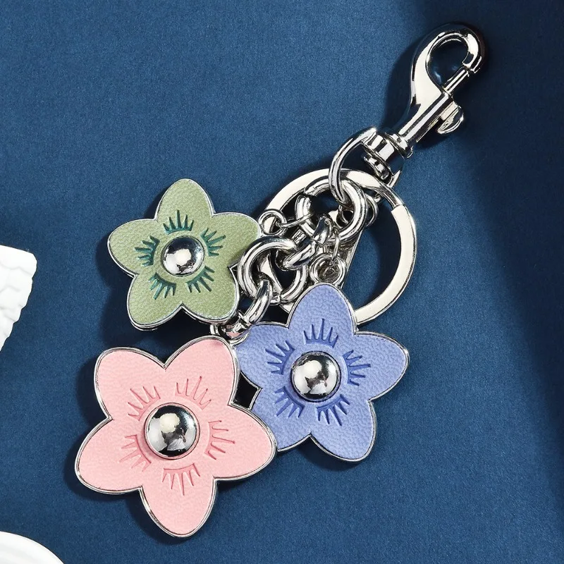 

Cherry heart-shaped small pendants, keychains, exquisite car keychains, bag pendants, women's bags