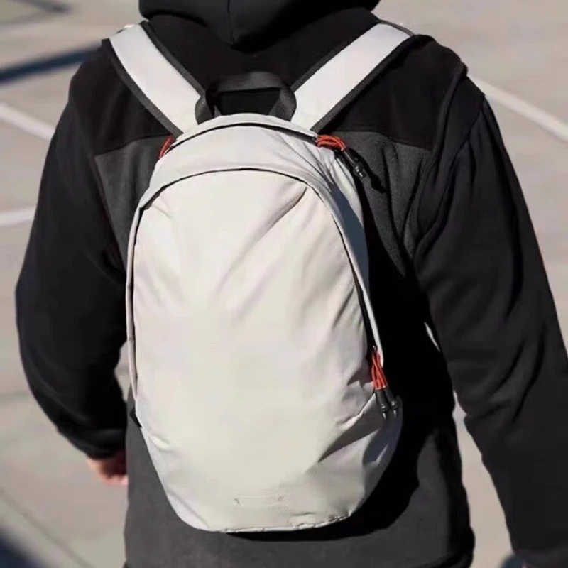 Mochila Ligera de 20L, Mochila de Viaje Ligera, Mochila Portátil con Múltiples Bolsillos, Mochila Casual para la Escuela, Uso Diario, Viajes Cortos al Aire Libre