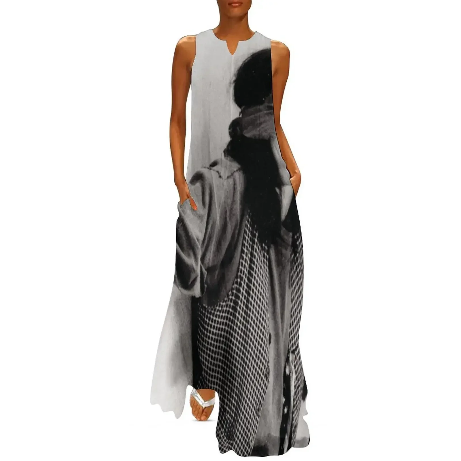 

Land (1975 - 2002) Long Dress elegant women's sets Long veiled dresses Female dress Dress