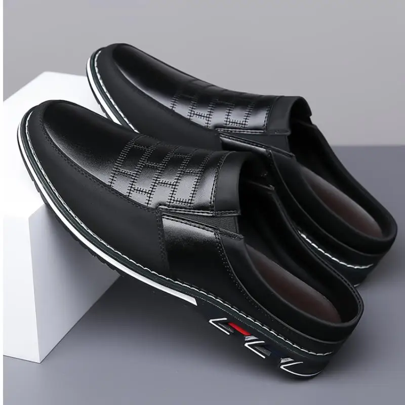 New styles spring and autumn men shoes lightweight wear resistant fashionable male casual slip on shallow month PU leather shoes