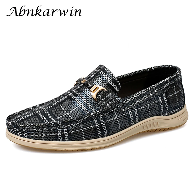 

Fashion Loafers Men Moccasins Driving Shoes Casual Luxury Shoes Flat Slip On Mocassin Homme Mocasines Hombre