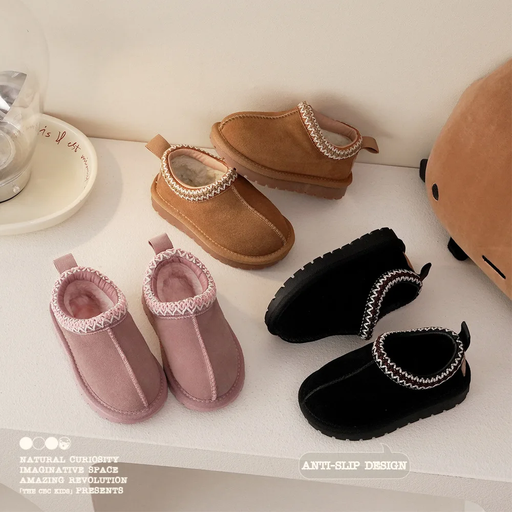 Stivali da neve per bambini moda per ragazze Low Top stivali da neve caldi in peluche ragazzi Slip-on suola morbida stivali invernali da esterno