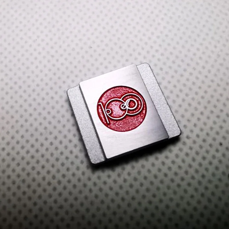 

Металлический чехол для горячего башмака Leica M6 M3 MP M8 M9 X1 X2 M10 M240 M11 Q2 Q3 Fujifilm X100V XT30 Sony A7M4 A6400 A7C2 A7S3 A6700