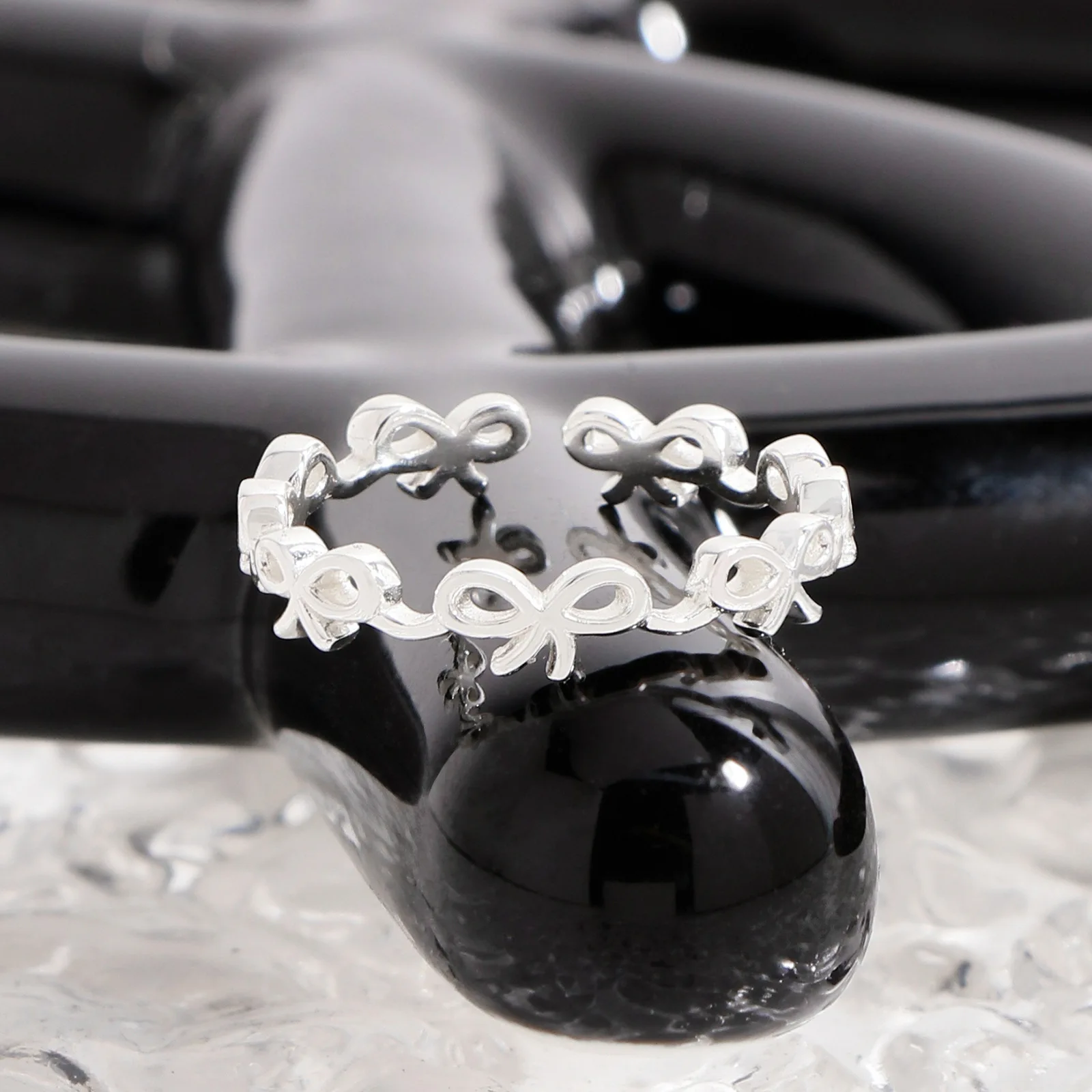 

Irregular bow fashion versatile ring for women S925 pure silver jewelry ins niche design stacked silver ring