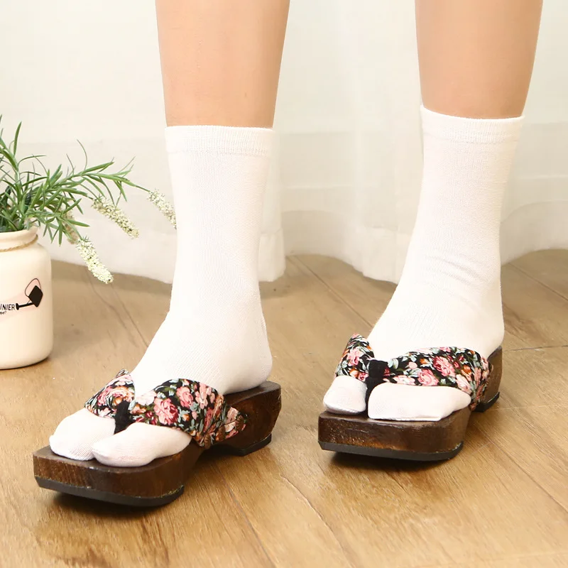 Japanese Clogs Socks Cotton Men\'s Woman Socks Sandal Split Two Toe Sock Ninja Socks KAWAI Kimono Tabi Socks Foot Bag Toe Sock