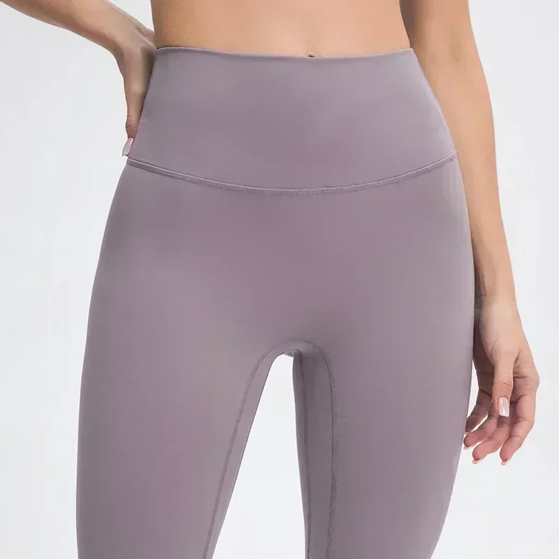 Pantalones cortos ajustados de cintura alta con alineación de limón para mujer, línea sin molestias, levantamiento de cadera, ejercicio de compresión Abdominal, pantalones de 5 puntos para correr