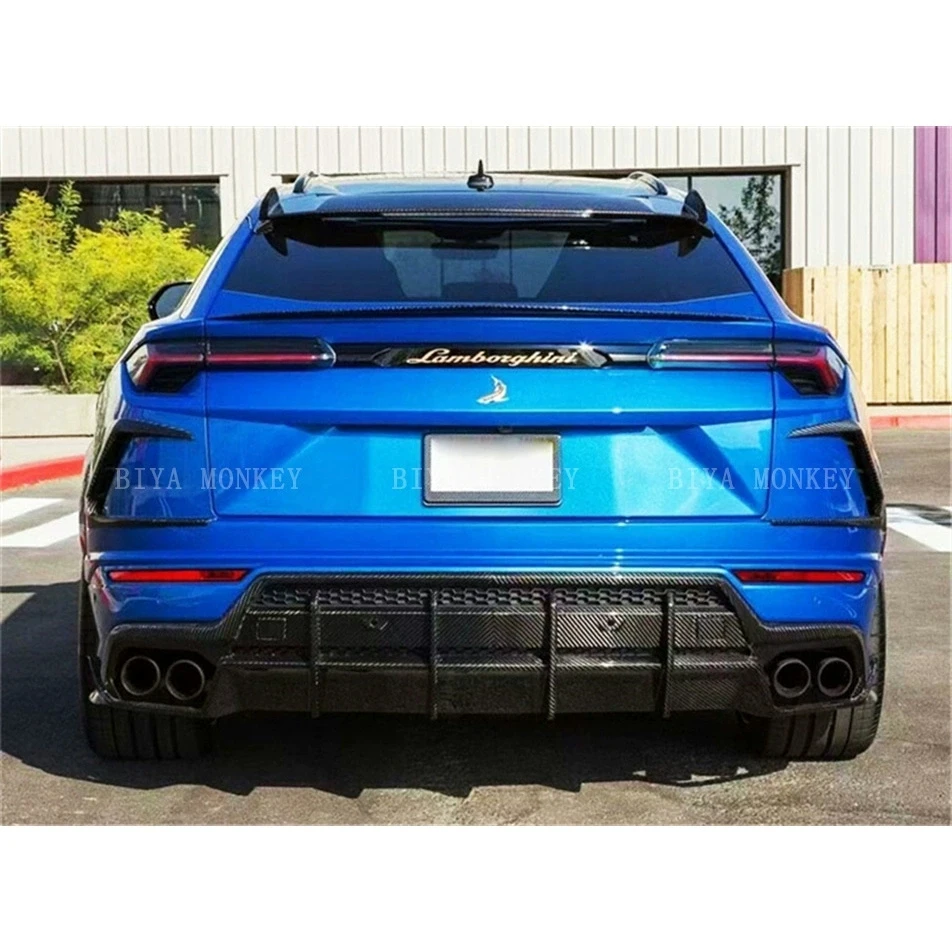 Suitable for Lamborghini Urus Buffalo modified small surround topcar, carbon fiber top wing, tail wing, pressure wing rear turbu